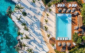 Kwanza Resort By Sunrise